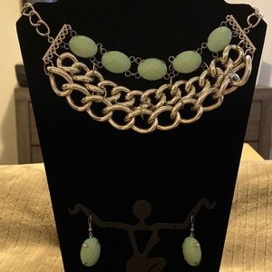 SILVER/MINT GREEN NECKLACE SET